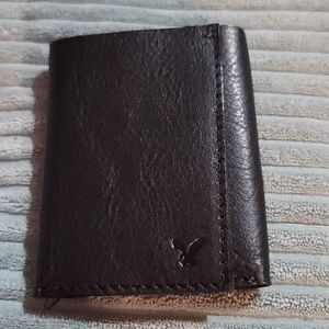 Mens American Eagle wallet